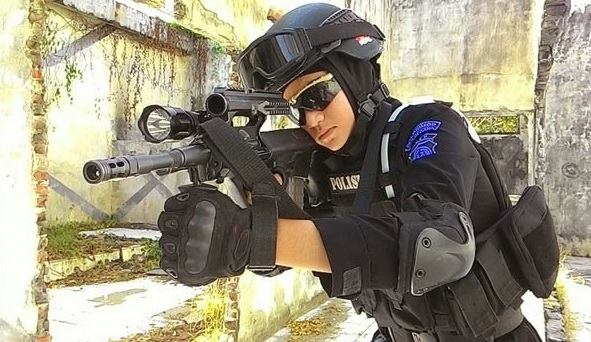 Perkenalkan Bripda Nina, polisi cantik jadi sniper 'pengawal' presiden