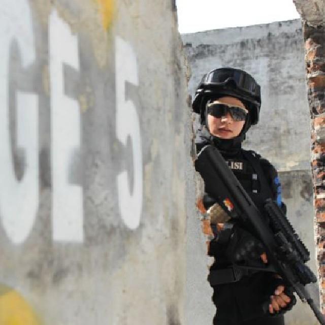 Perkenalkan Bripda Nina, polisi cantik jadi sniper 'pengawal' presiden