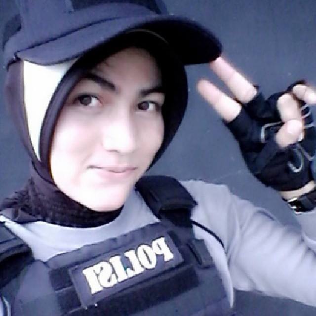 Perkenalkan Bripda Nina, polisi cantik jadi sniper 'pengawal' presiden