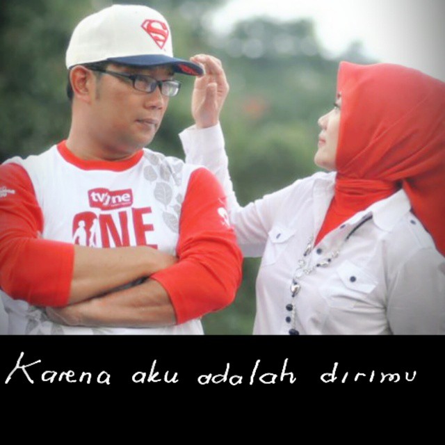 20 Potret kemesraan Ridwan Kamil dan Istri, bikin jomblo ngiri berat!