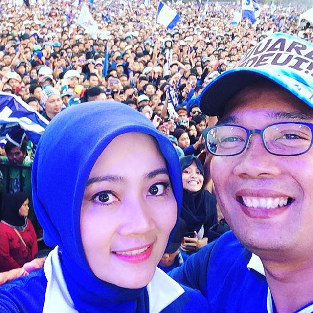 20 Potret kemesraan Ridwan Kamil dan Istri, bikin jomblo ngiri berat!
