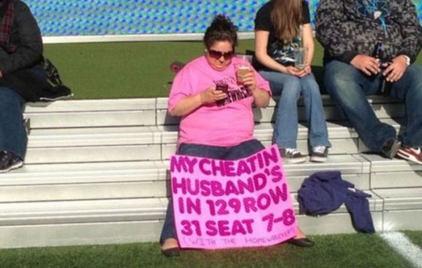 Ini akibat tak terduga jika kamu berani selingkuhi 18 orang ini! Ini akibat tak terduga jika kamu berani selingkuhi 18 orang ini!