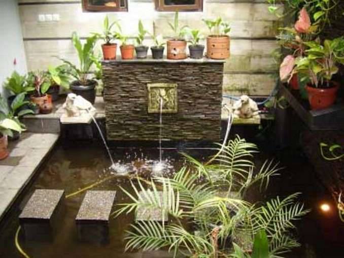 20 Desain kolam mini ini bakal bikin rumah kecilmu 'lebih hidup'