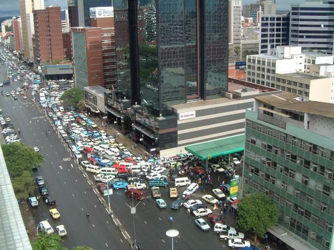 22 Momen kecelakaan yang nggak habis pikir, konyol tapi ngeri...