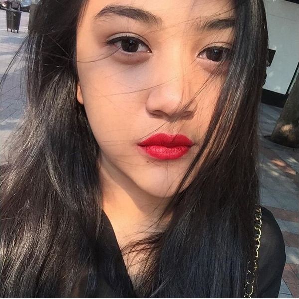 Nggak cuma cantik, putri 'CT' ini juga sukses bikin usaha sendiri