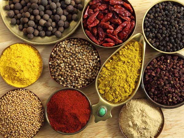 6 Cara alami ini ternyata bisa menunda menstruasi, apa ya?