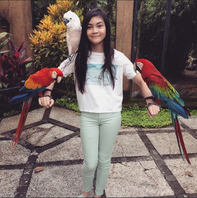 Sassi Asmara, putri Anjasmara yang cantik mewarisi wajah ibunya, aww! 