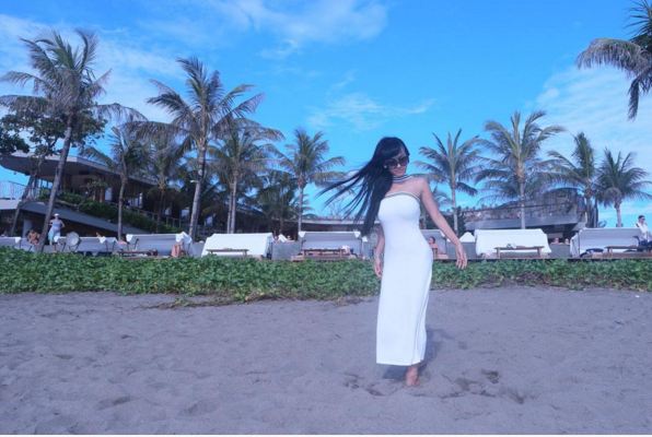 Penampilan terbaru Jupe makin glamor dengan rambut pendek