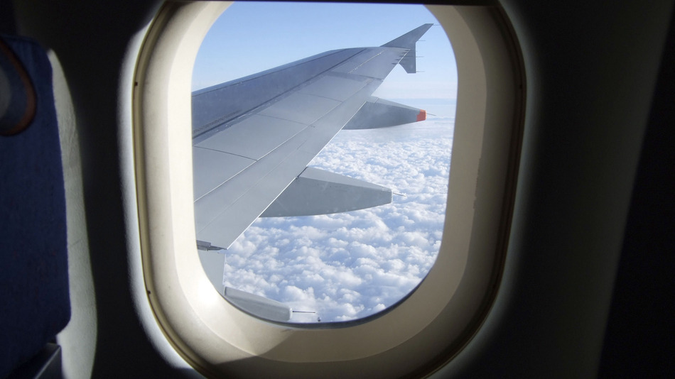 15 Potret keindahan bumi dari balik jendela  pesawat  bakal 