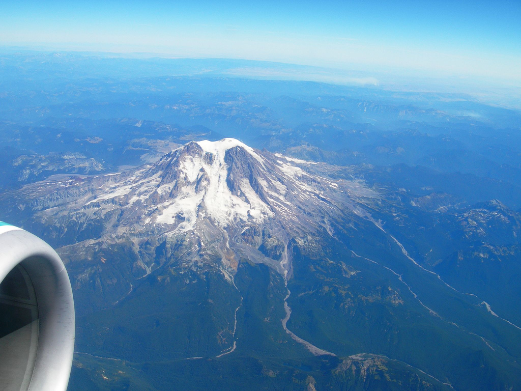 15 Potret keindahan bumi dari balik jendela pesawat bakal bikin takjub