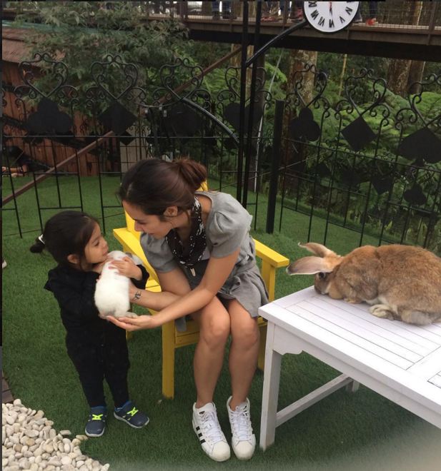 Jizzy Bastian, putri Vino Bastian yang imut, bikin pengen punya anak Jizzy Bastian, putri Vino Bastian yang imut, bikin pengen punya anak