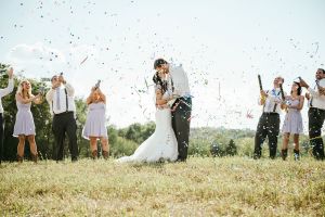 Tabahnya Ino, datang ke pernikahan mantan yang dipacari 3 tahun