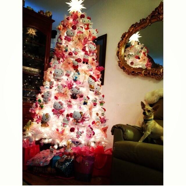 Apa jadinya jika rumah berdesain Hello Kitty? 23 desain ini pilihannya