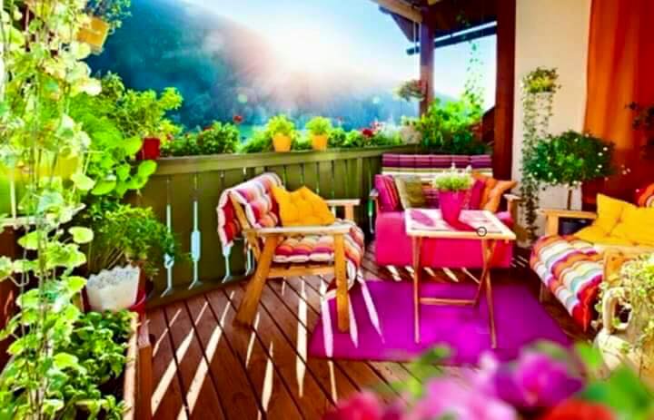 25 Ide dekorasi dengan furnitur warna-warni untuk rumah kecilmu 25 Ide dekorasi dengan furnitur warna-warni untuk rumah kecilmu