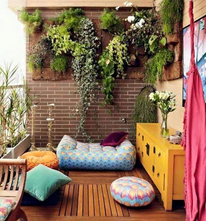 25 Ide dekorasi dengan furnitur warna-warni untuk rumah kecilmu 25 Ide dekorasi dengan furnitur warna-warni untuk rumah kecilmu