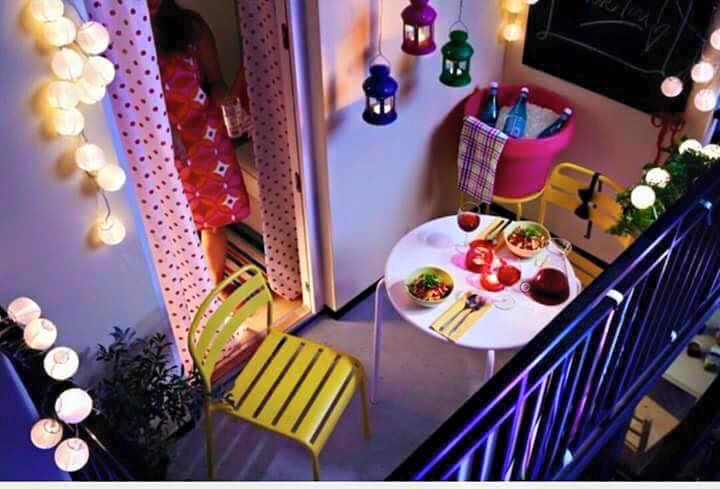 25 Ide dekorasi dengan furnitur warna-warni untuk rumah kecilmu 25 Ide dekorasi dengan furnitur warna-warni untuk rumah kecilmu