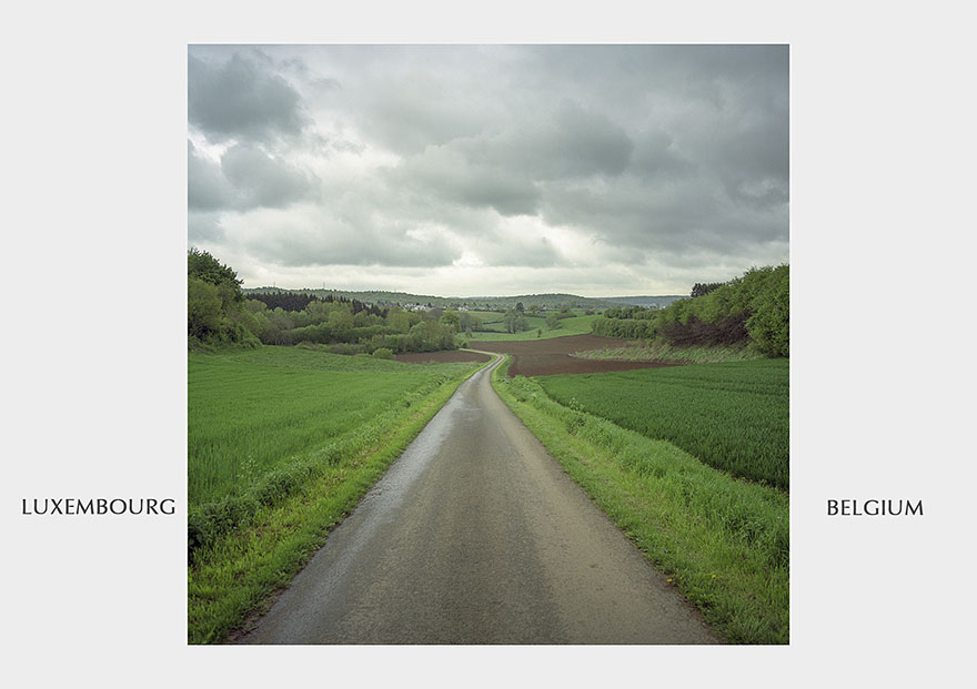 35 Foto perbatasan negara di Eropa, damai dan keren abis! 