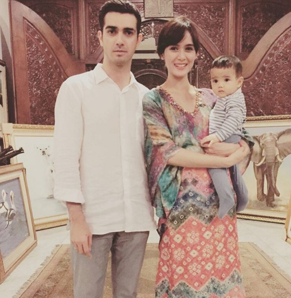 18 Foto lucu dan menggemaskannya River Albar, anak Fachri Albar-Renata 18 Foto lucu dan menggemaskannya River Albar, anak Fachri Albar-Renata