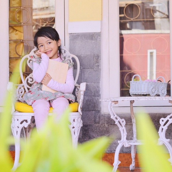 Kenalin si cantik nan fashionable Gherisa Hanifa, cucu pertama Aa Gym Kenalin si cantik nan fashionable Gherisa Hanifa, cucu pertama Aa Gym