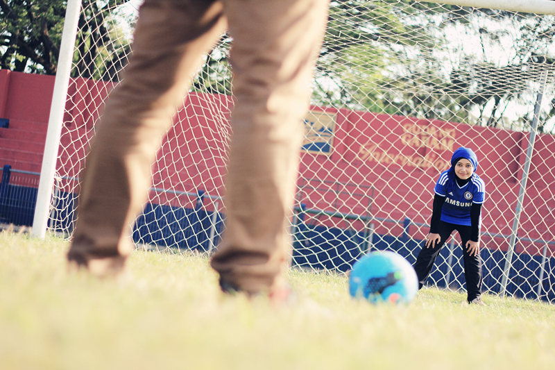 20 Foto inspirasi pre-wedding bertema sepak bola, unik dan romantis! 20 Foto inspirasi pre-wedding bertema sepak bola, unik dan romantis!