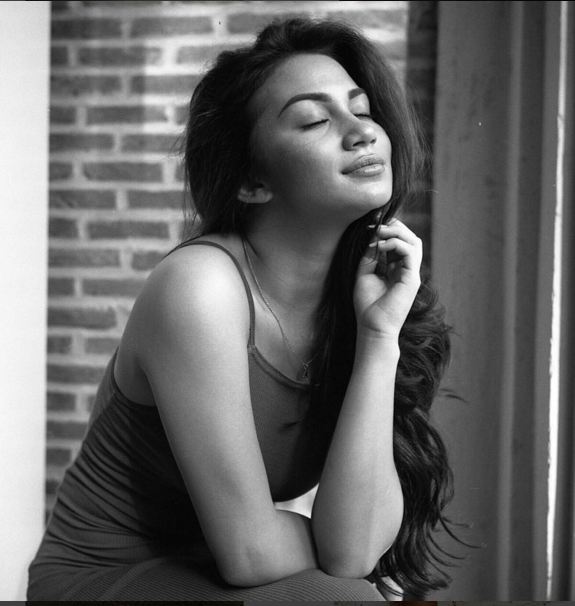 Cantik & seksinya Ariel Tatum bak artis Spanyol, bikin cowok deg-degan Cantik & seksinya Ariel Tatum bak artis Spanyol, bikin cowok deg-degan