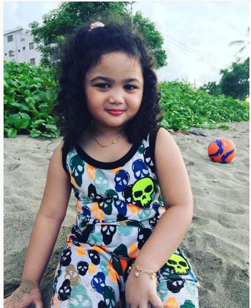 Lucu & ngegemesinnya Amora, putri pertama KD dan Raul Lemos Lucu & ngegemesinnya Amora, putri pertama KD dan Raul Lemos