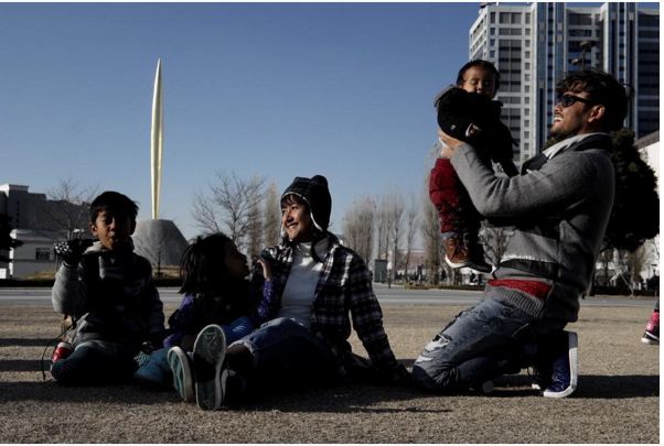 14 Foto kemesraan keluarga Dwi Sasono & Widi Be3, bikin jomblo iri!