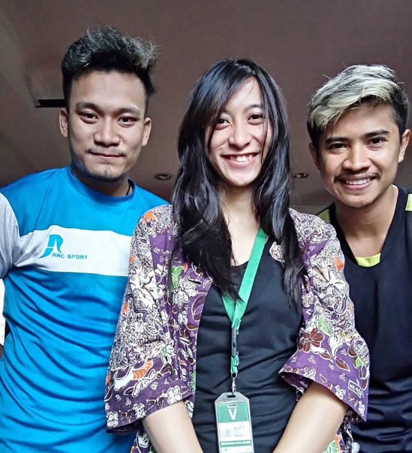 Cantiknya Windy Mayang, fisioterapis tim futsal electric PLN, uhuk!