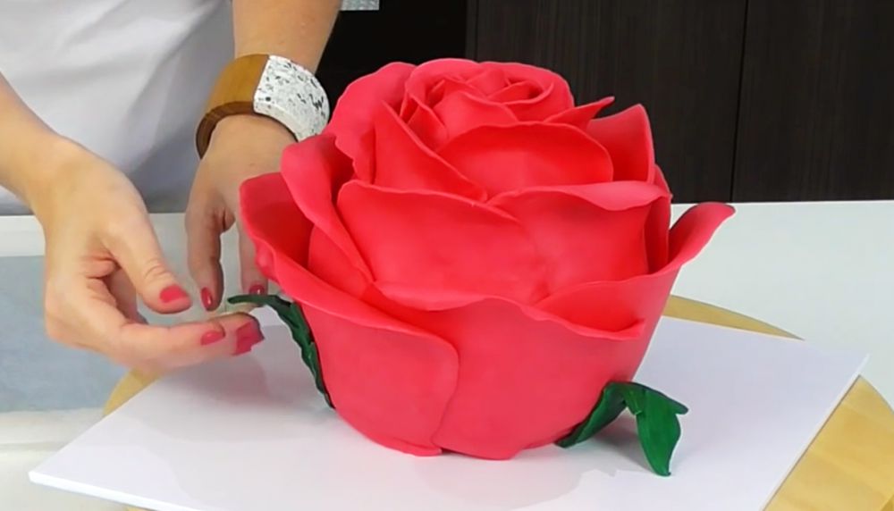 kue bunga cantik © 2016 brilio.net kue bunga cantik © 2016 brilio.net