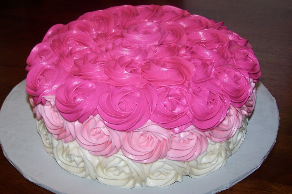 kue bunga cantik © 2016 brilio.net kue bunga cantik © 2016 brilio.net