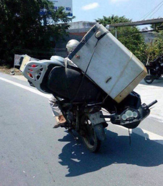 aneh jalanan  © 2016 brilio.net