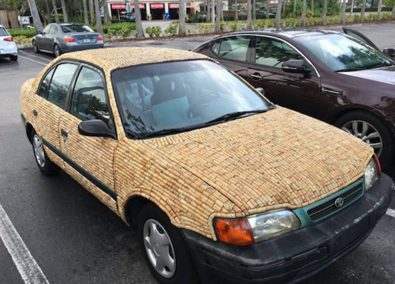 aneh jalanan  © 2016 brilio.net