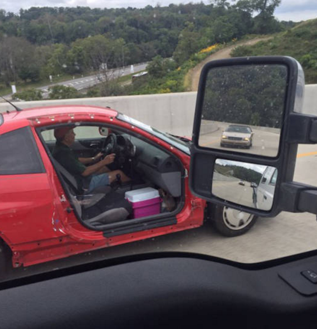 aneh jalanan  © 2016 brilio.net