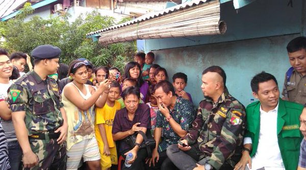 Nyeleneh DKI © 2016 brilio.net Nyeleneh DKI © 2016 brilio.net