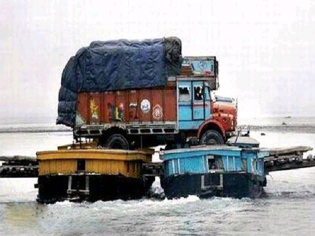 Truk Nekat © 2016 brilio.net