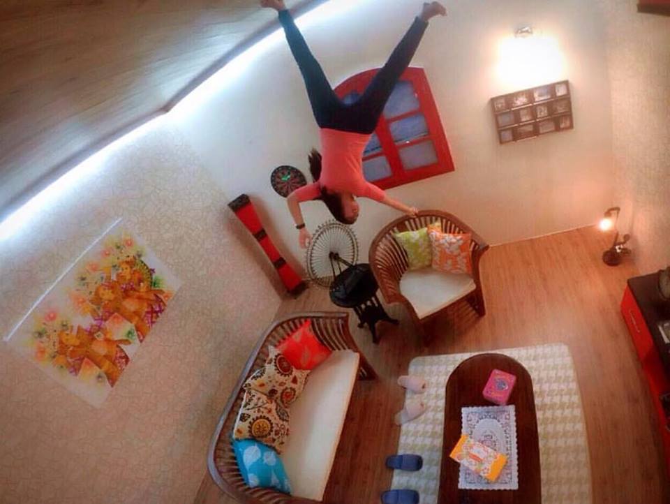 Upside down world © 2016 Upside Down World Indonesia