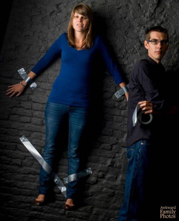 Foto tunangan konyol  http://www.ranker.com/