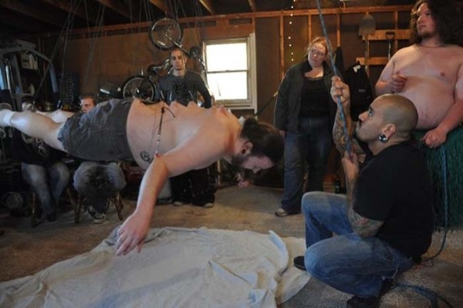 modifikasi tubuh © 2016 brilio.net modifikasi tubuh © 2016 brilio.net