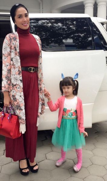 Shakeela Ameera © 2016 brilio.net Shakeela Ameera © 2016 brilio.net