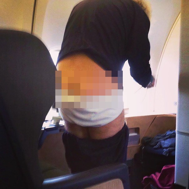 konyol di pesawat bikin malu © 2016 brilio.net konyol di pesawat bikin malu © 2016 brilio.net