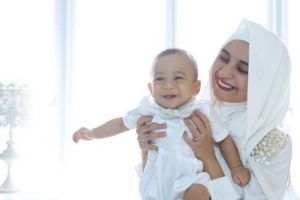 Kenalin Teuku Adam Al Fatih, si imut buah hati Shireen & Teuku Wisnu