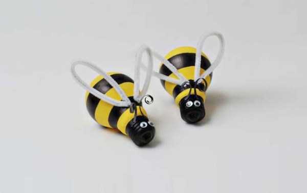 18 Hiasan bola lampu © 2016 brilio.net