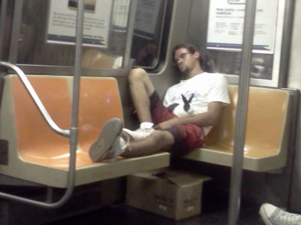 penampakan absurd transportasi umum © 2016 brilio.net penampakan absurd transportasi umum © 2016 brilio.net