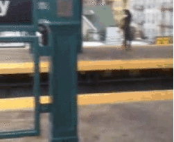 penampakan absurd transportasi umum © 2016 brilio.net penampakan absurd transportasi umum © 2016 brilio.net