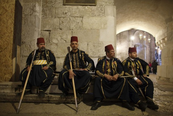 Paskah Palestina  berbagai sumber