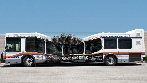 iklan bus kreatif College Humor