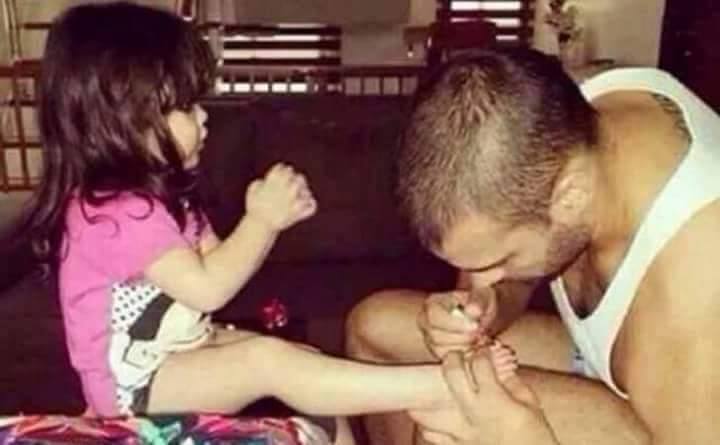 kedekatan ayah dan anak perempuannya © 2016 brilio.net