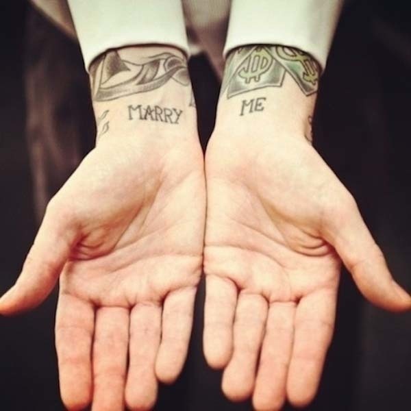 ide lamaran konyol  Lifebuzz