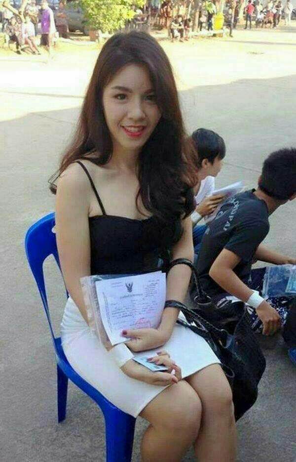 Ladyboy 5 © 2016 brilio.net Ladyboy 5 © 2016 brilio.net