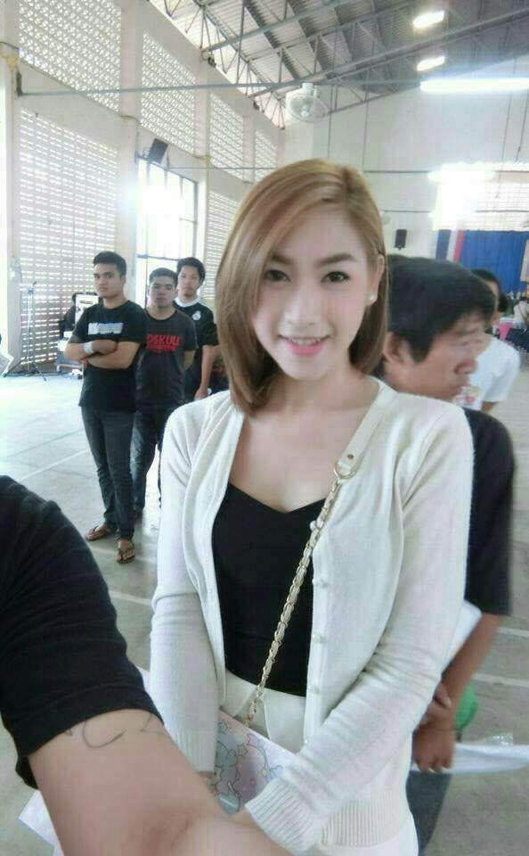 Ladyboy 5 © 2016 brilio.net Ladyboy 5 © 2016 brilio.net